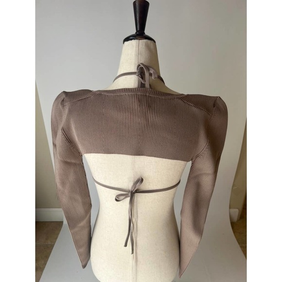 Ser.o.ya Dahlia Bikini Top and Shrug Set in Brown - Picture 10 of 13